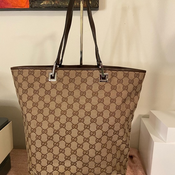 Gucci Brown Monogram Tote Bag - Picture 10 of 12